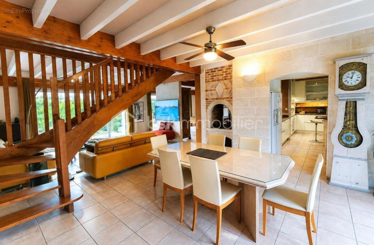 Propriété 255 m² avec gîte indépendant et piscine – Excellent rapport qualité/prix - photo 4