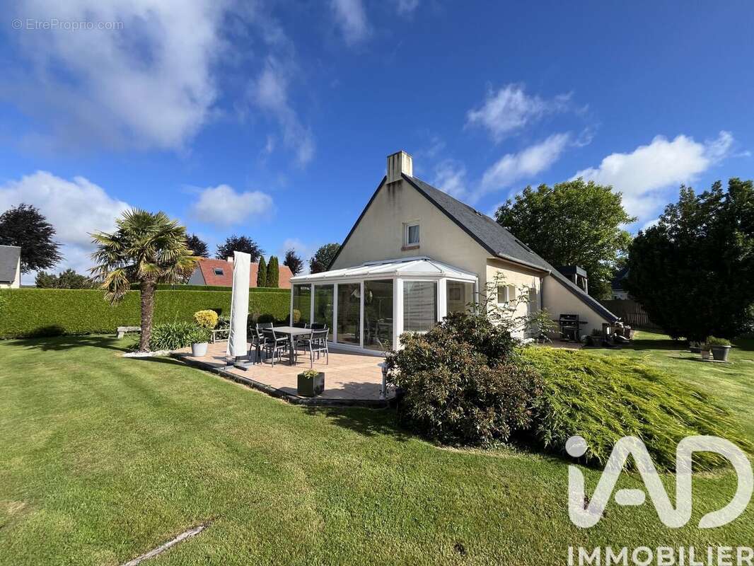 Maison 96 m² à Le Fresne-Camilly  - photo 5