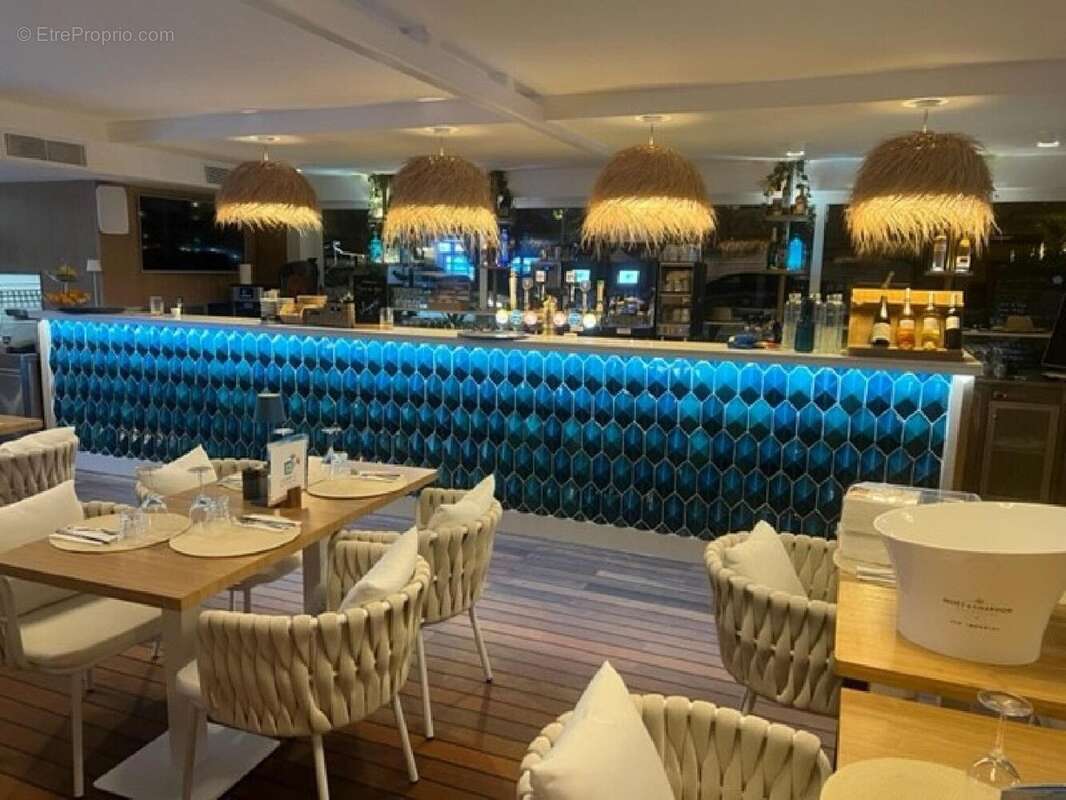 Commerce à CAGNES-SUR-MER