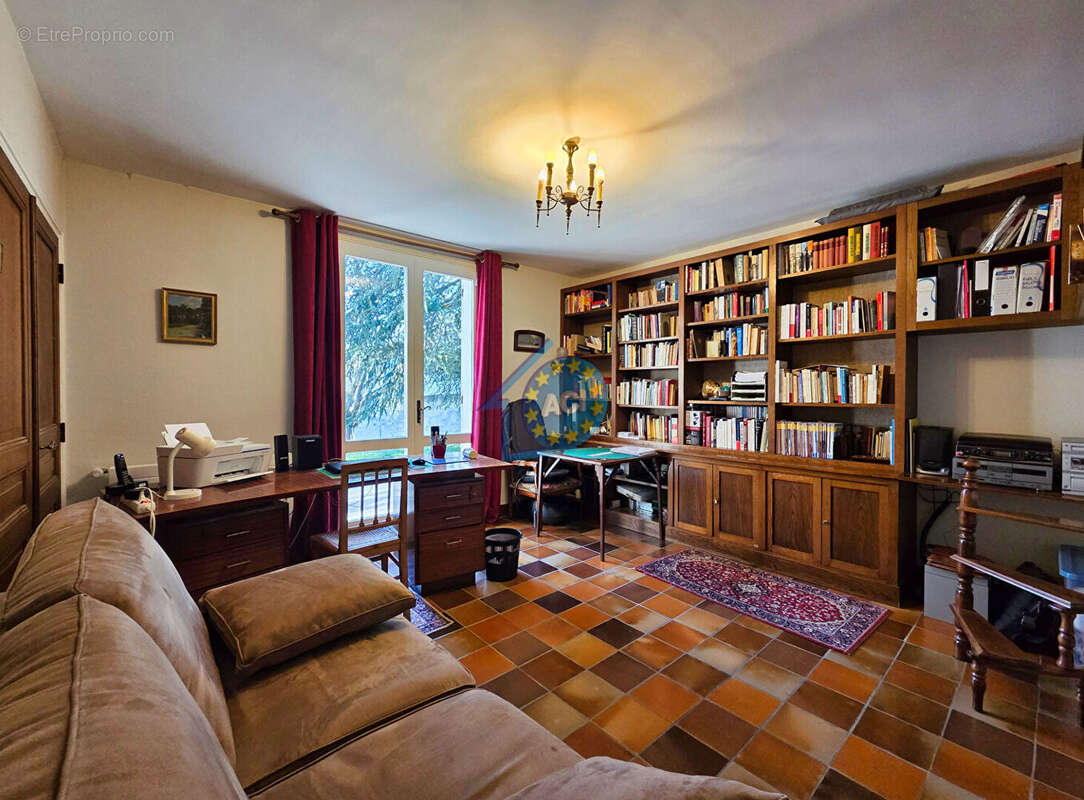 Maison à MANTES-LA-VILLE