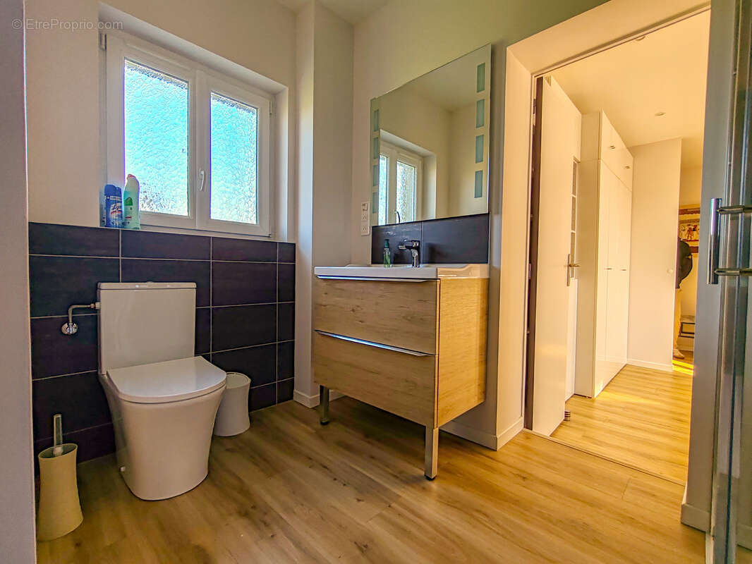 Maison à COLAYRAC-SAINT-CIRQ