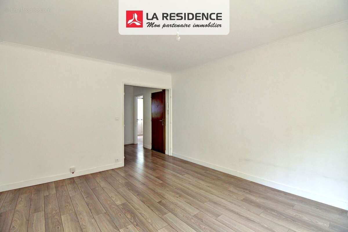 Appartement 72 m² à Poissy  - photo 3