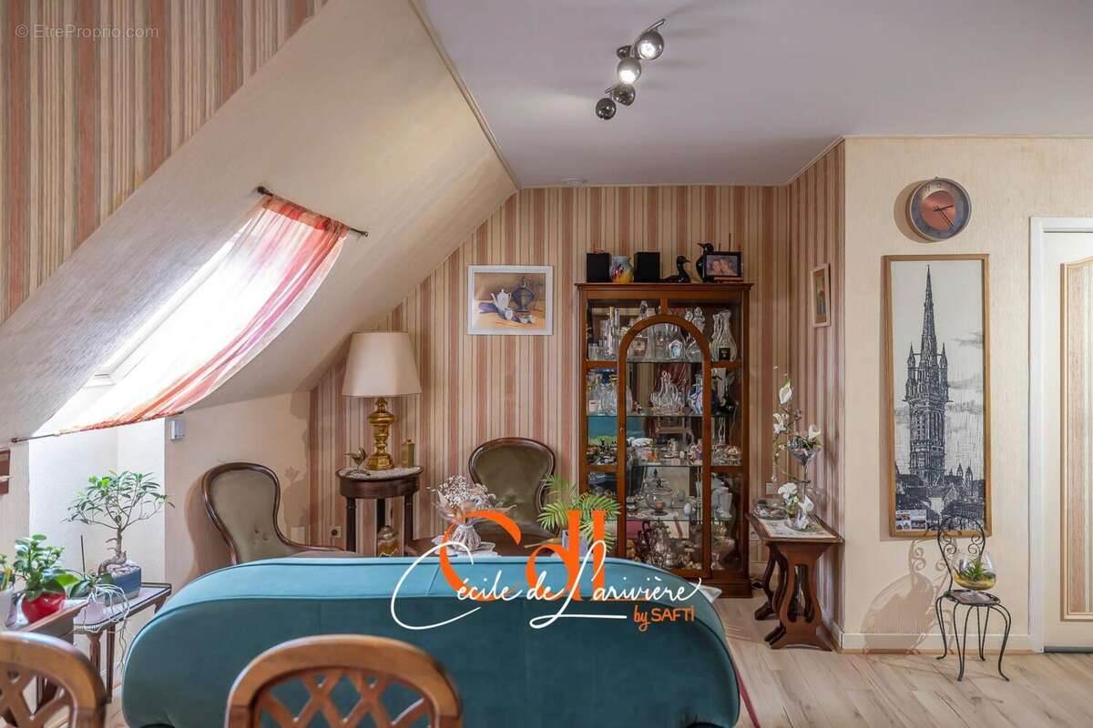 Photo 2 - Appartement à LANDIVISIAU
