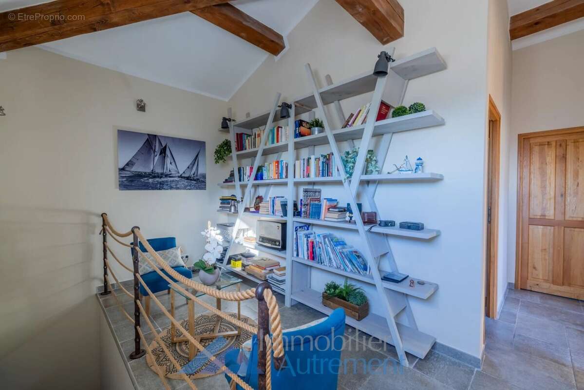 Maison à LES PENNES-MIRABEAU