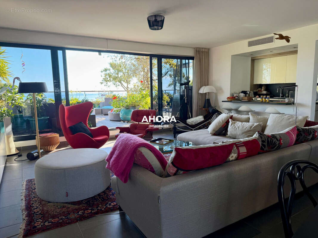 Appartement à MARSEILLE-16E