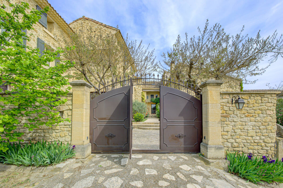 Maison à VACQUEYRAS