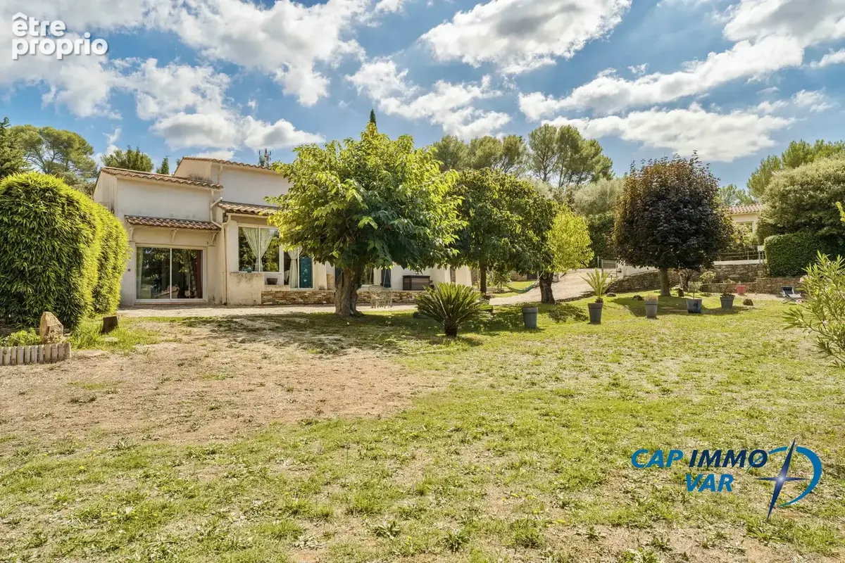 Maison 6 pièces 160 m² à vendre à Le Beausset (83330) - photo 4