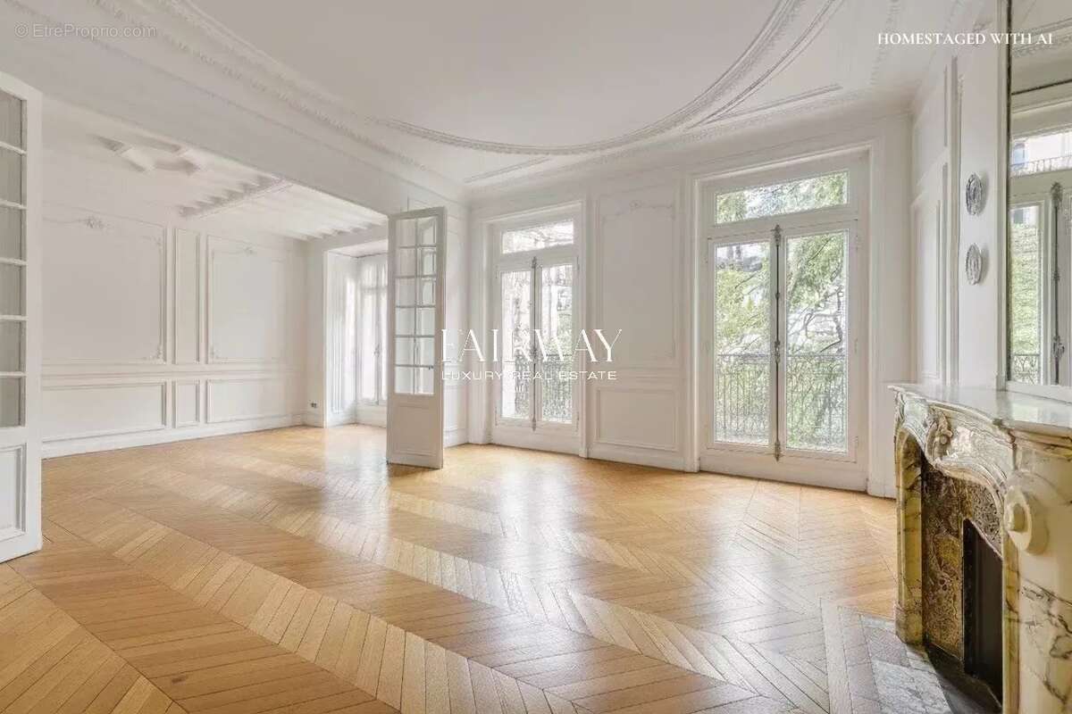 Appartement à PARIS-17E