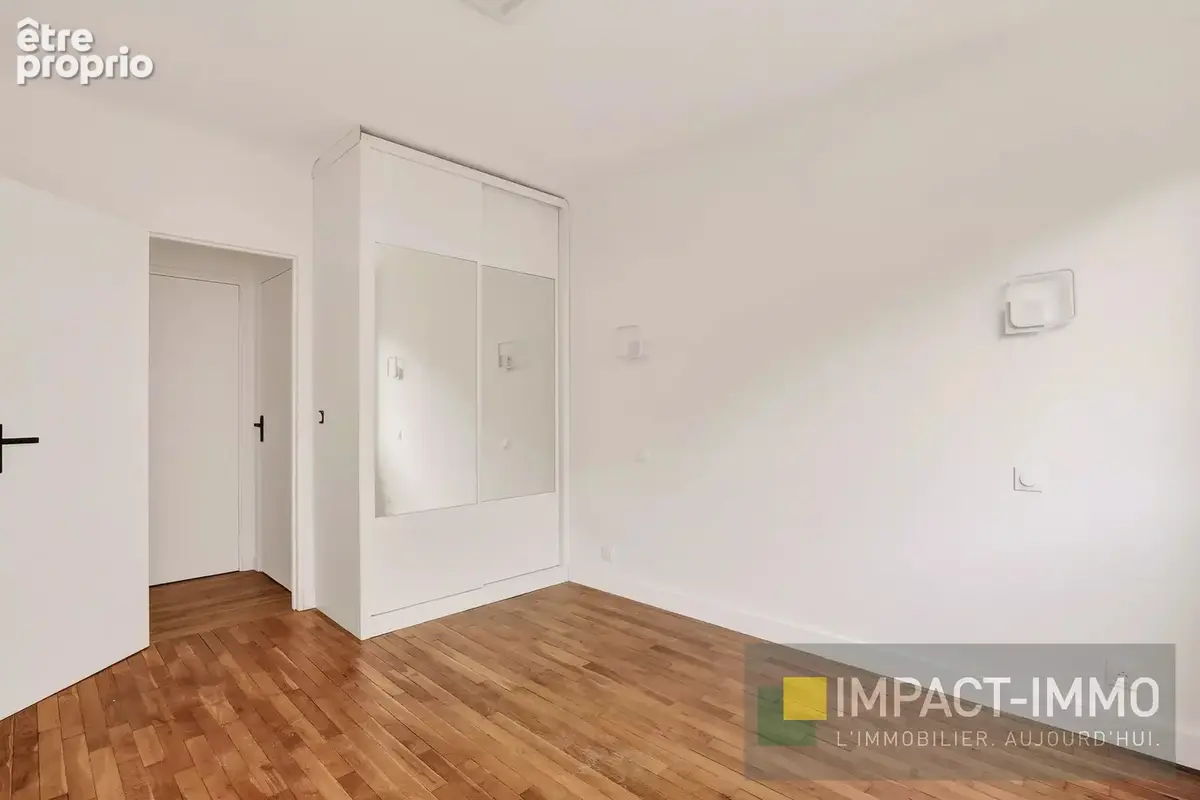 Charmant appartement 2 pièces à l’Hôtel de Ville, Courbevoie - photo 11