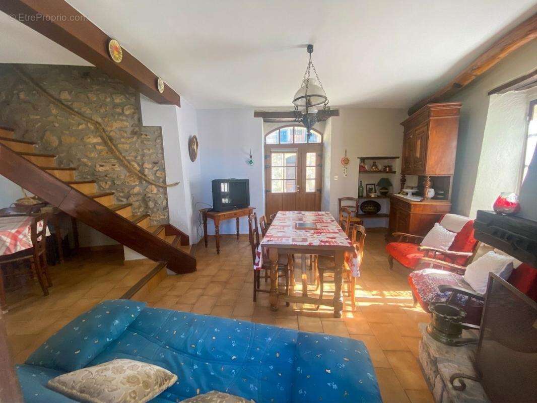 Maison à PRUNET