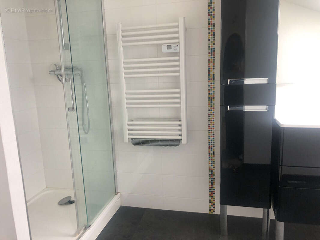 Appartement à LUDRES