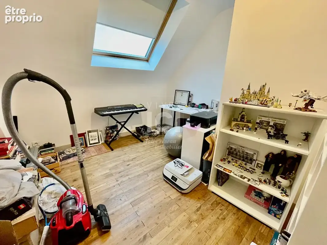Longere - 77m² - 3 chambres - bourg- locataire en place - photo 8