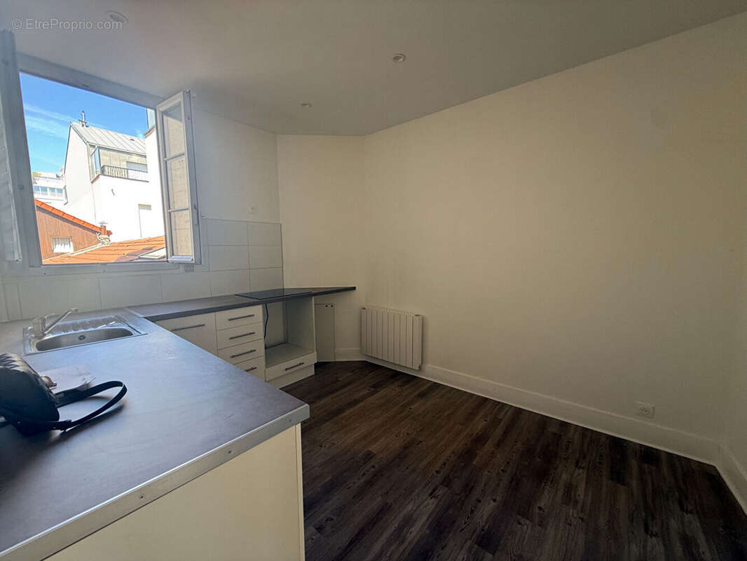Appartement à SURESNES