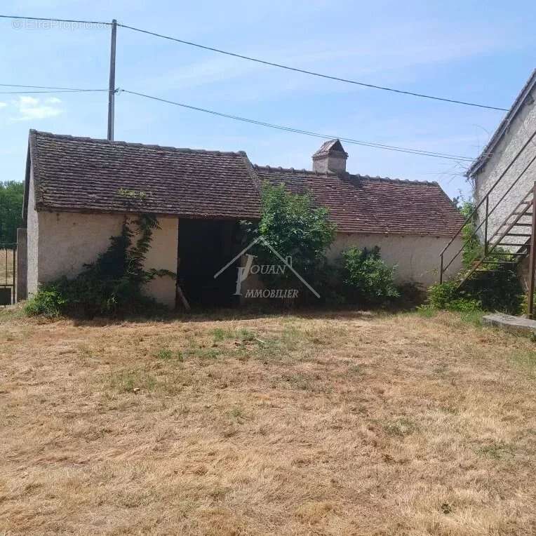 Charmante maison de 116 m² à La Ferté-Hauterive - photo 10