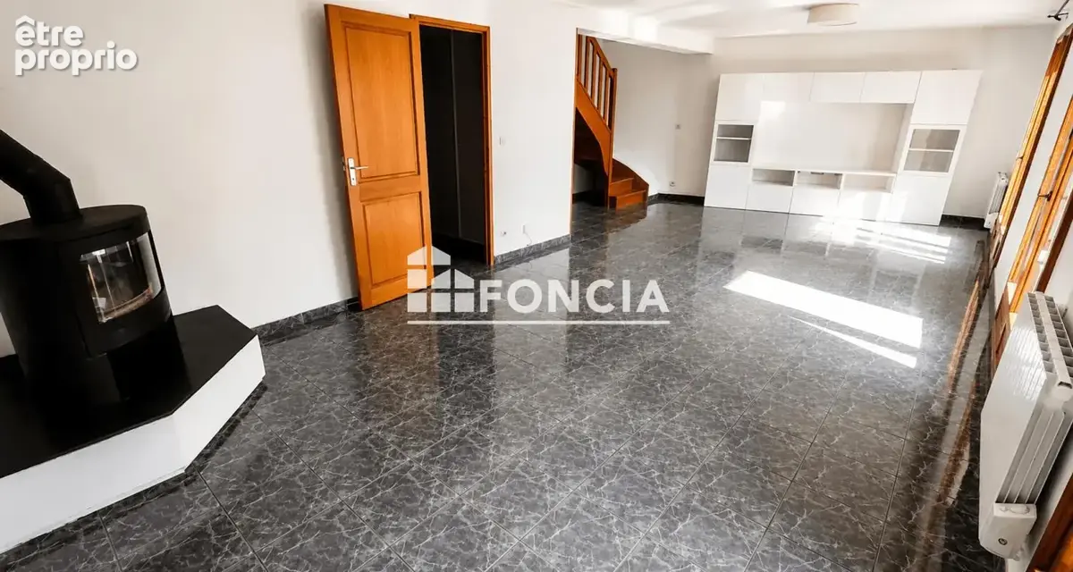 A vendre - agréable maison de 4 pièces à Saint-Léger-en-Yvelines - photo 5