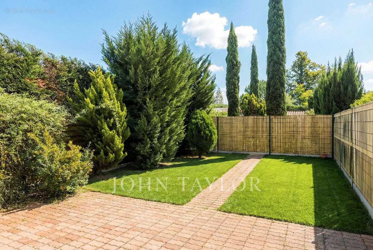 Maison à LE BOUSCAT