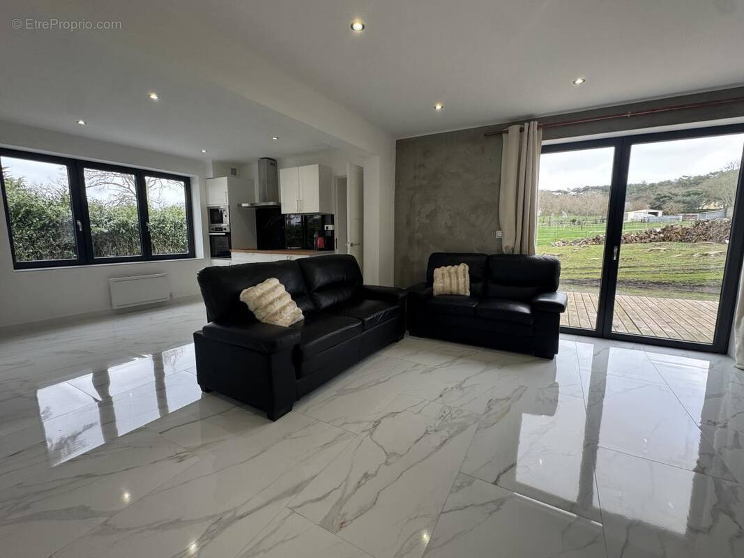 Maison à SAINT-GILDAS-DES-BOIS