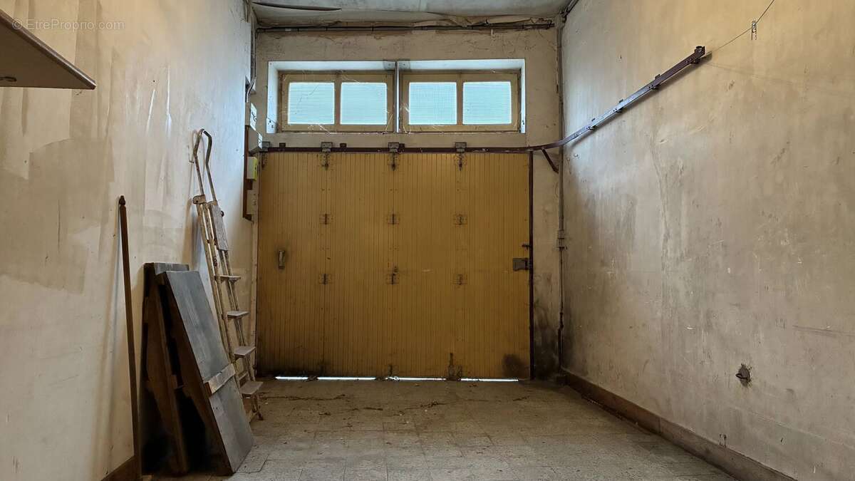 Bon emplacement à Bellac - photo 13