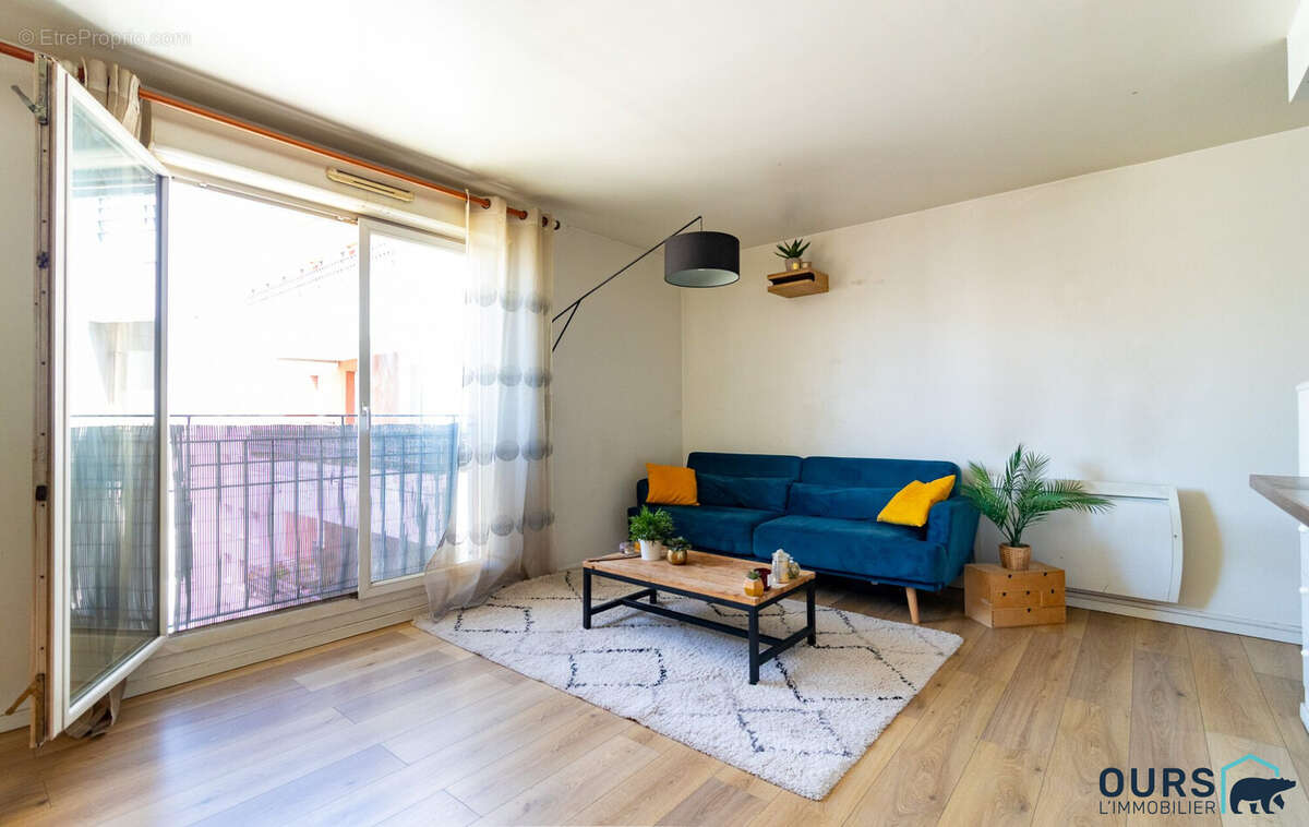 Appartement à SAINT-DENIS