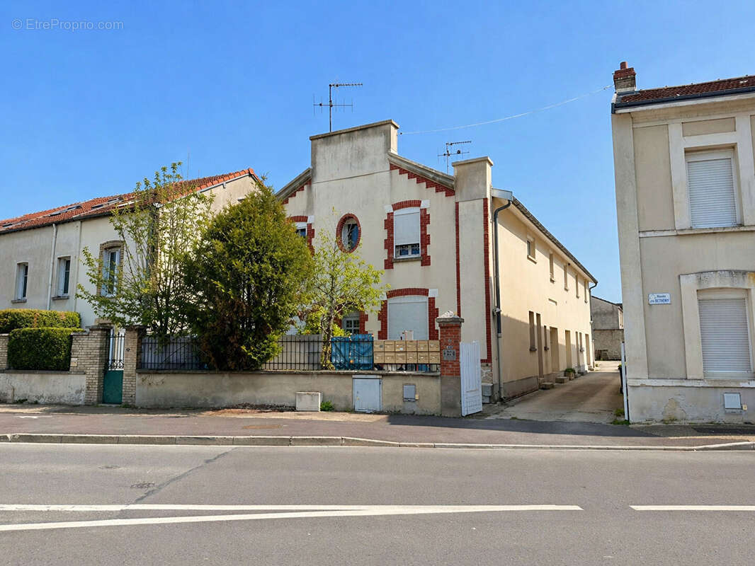 A vendre en exclusivite - immeuble - betheny - photo 2
