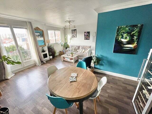 Appartement à MAISONS-ALFORT