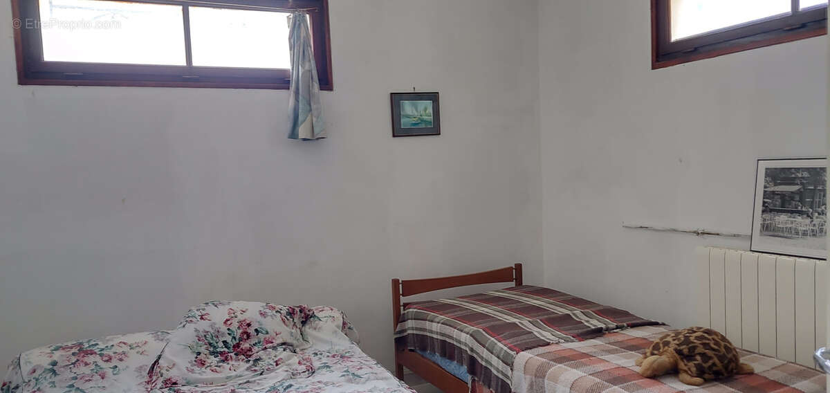 Maison à SAINT-PAULET-DE-CAISSON