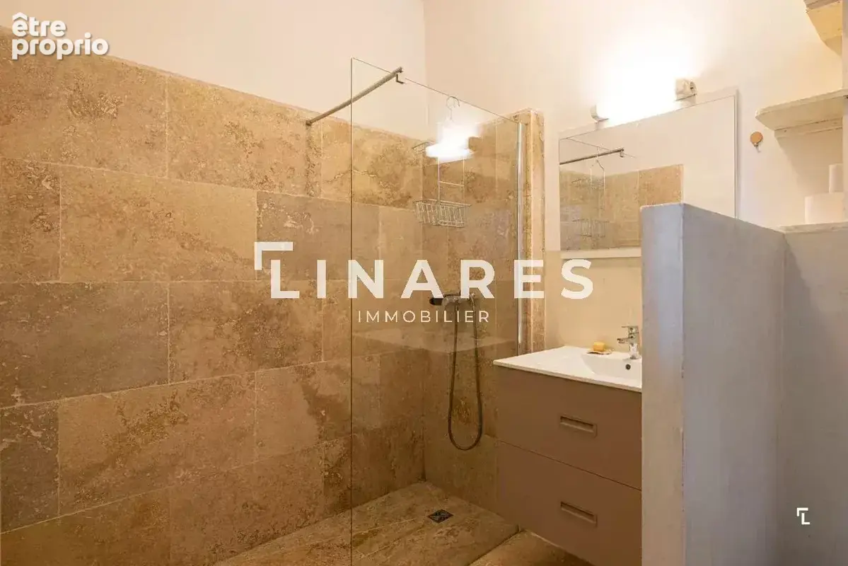 L'ÉCRIN DES ACCOULES - Appartement T2 de 36m2 - 13002 LE PANIER - photo 6