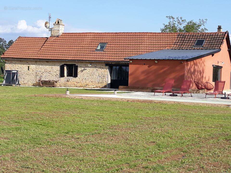 Resized202106031844225898 - Maison à MARCILLAC-SAINT-QUENTIN