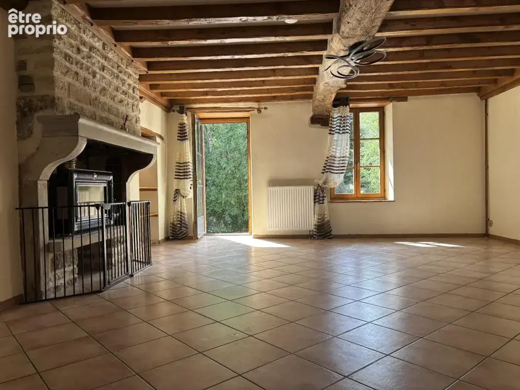 VENAREY LES LAUMES 10min : maison rénovée 227m², dépendances, jardin, pré attenant. Prix : 287 000 € - photo 7