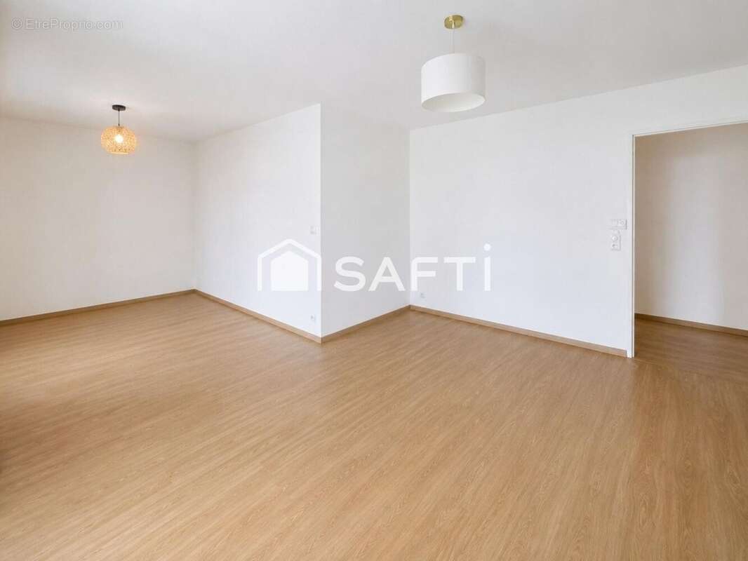 Photo 2 - Appartement à NANTERRE