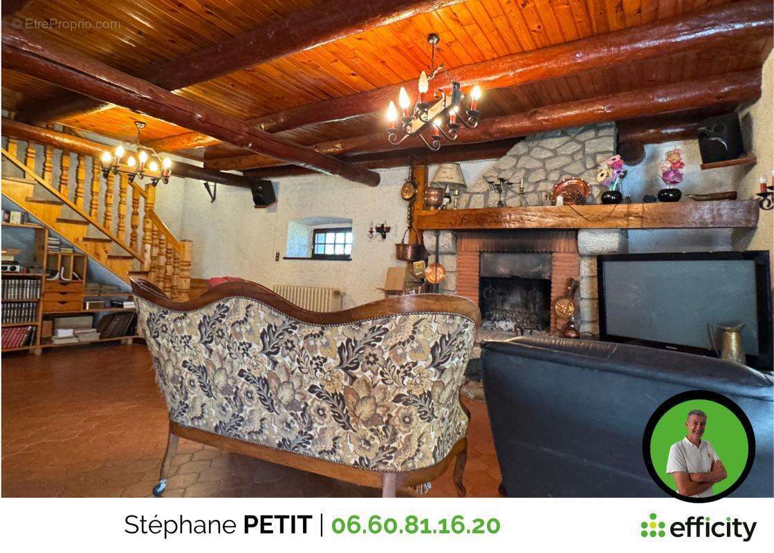 Maison 336 m² à Bellevue-La-Montagne  - photo 25