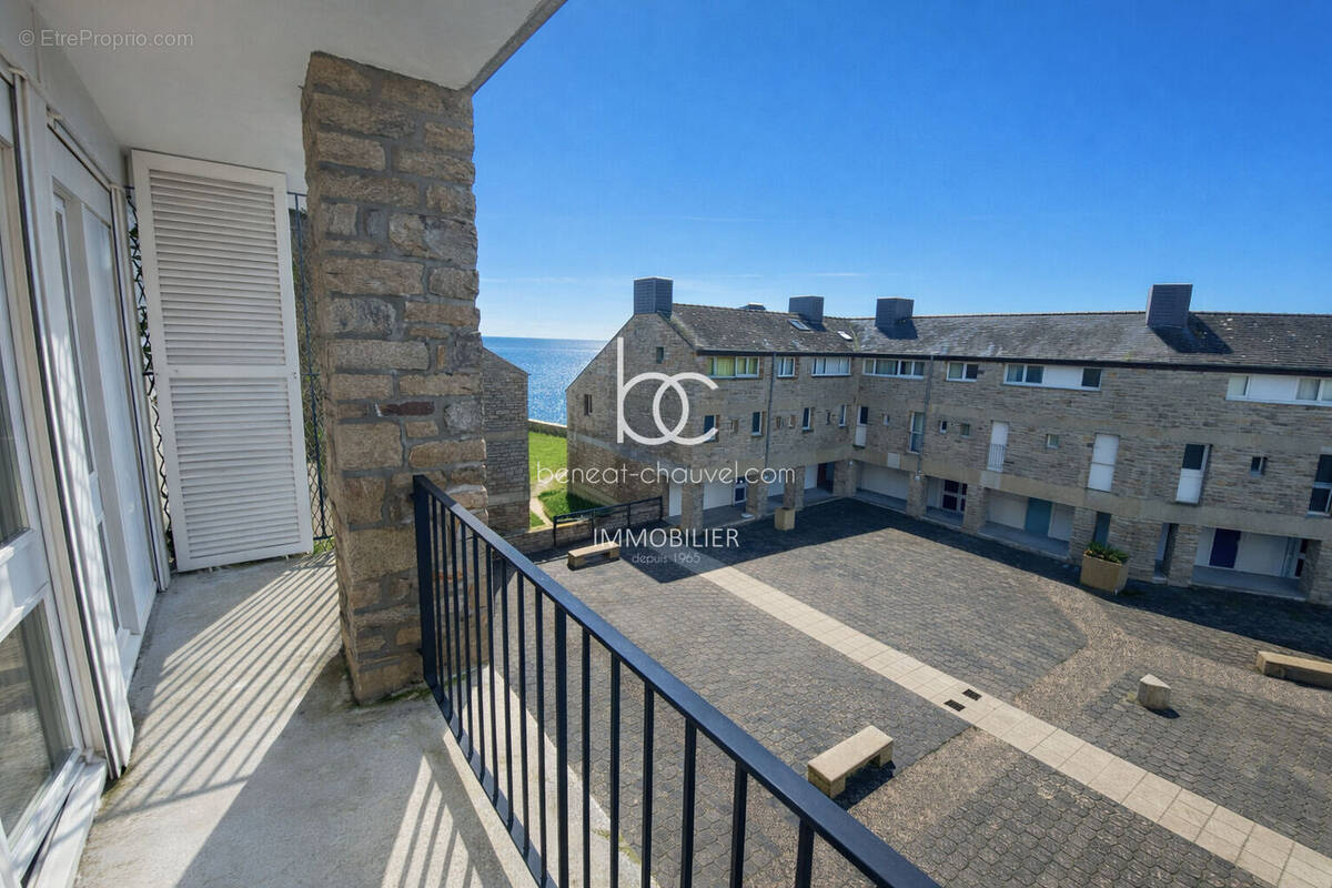 Appartement à ARZON