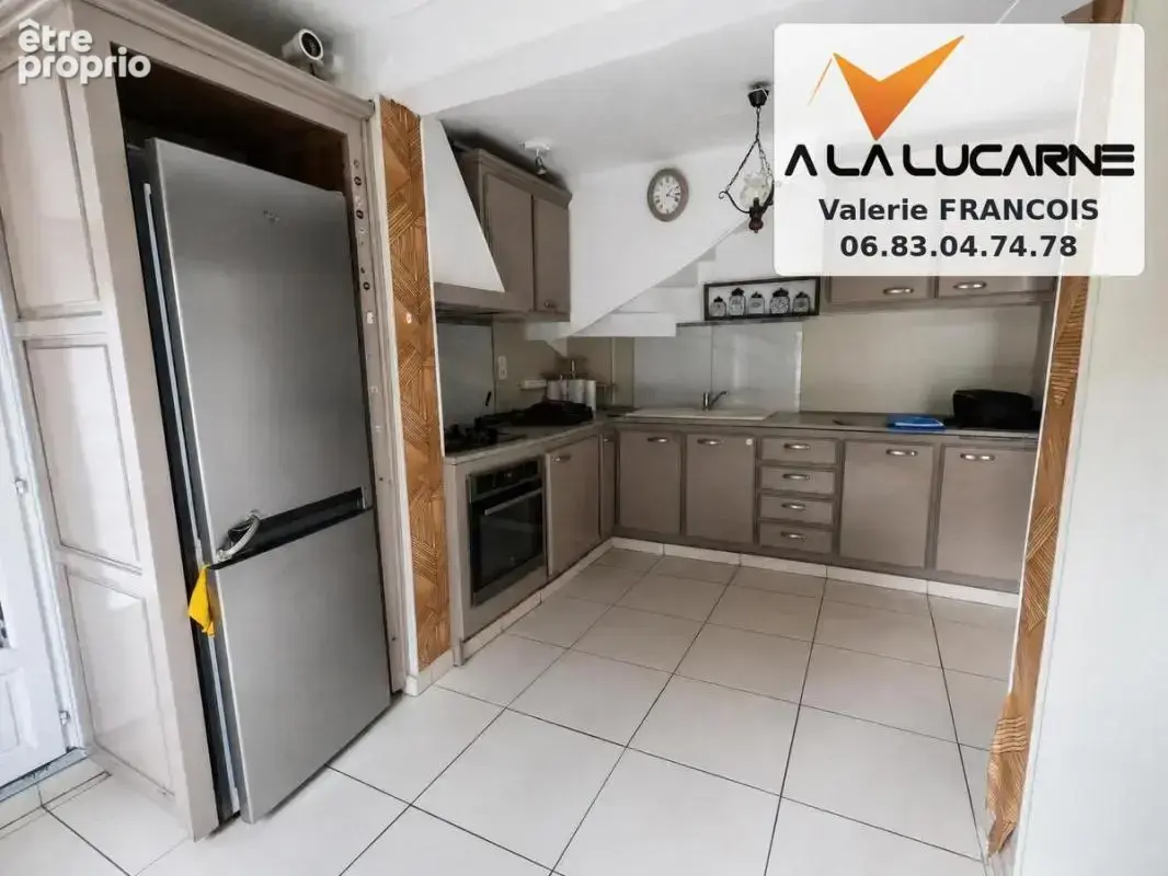 Maison 5 pièces 110 m² à vendre à Le Lardin-Saint-Lazare (24570) - photo 5