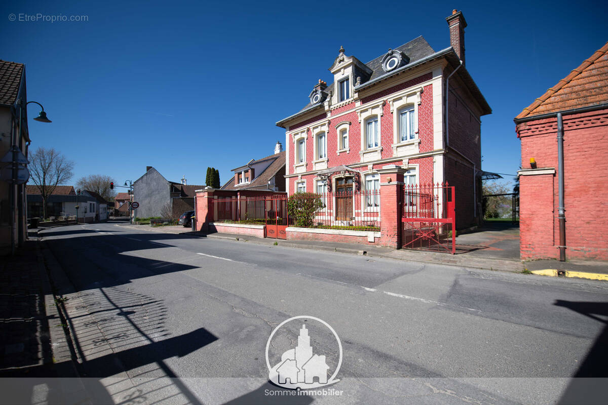 Maison à FLIXECOURT