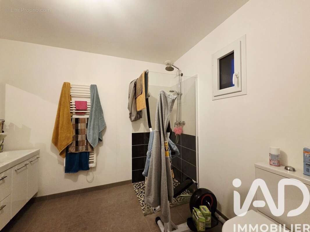 Photo 8 - Maison à MIGNALOUX-BEAUVOIR