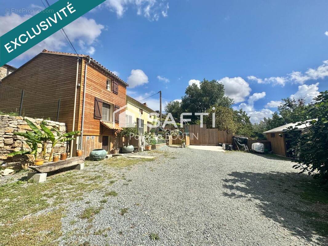 Photo 1 - Maison à PAIZAY-LE-TORT