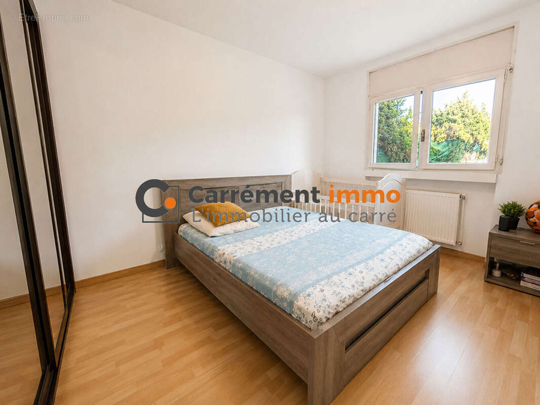 Montpellier les Aubes . Appartement F2 en rez-de-jardin avec parking - photo 8