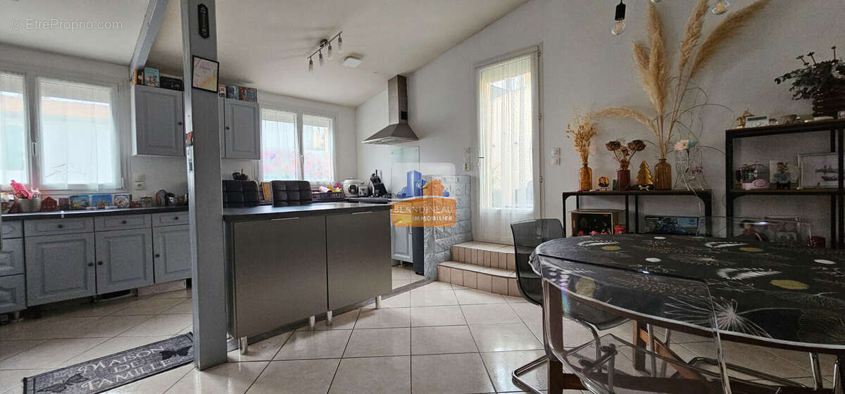 Maison à LA MONTAGNE