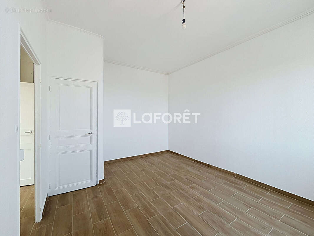 Appartement T2 Marseille 15ème - photo 4