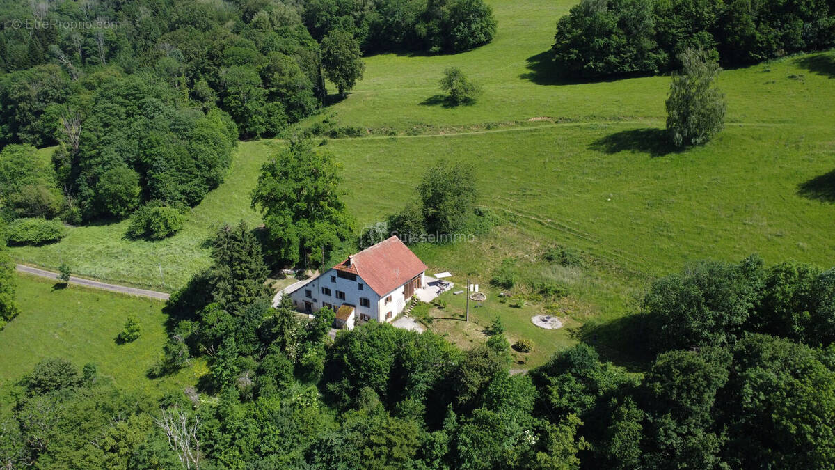 Maison à SAINT-HIPPOLYTE