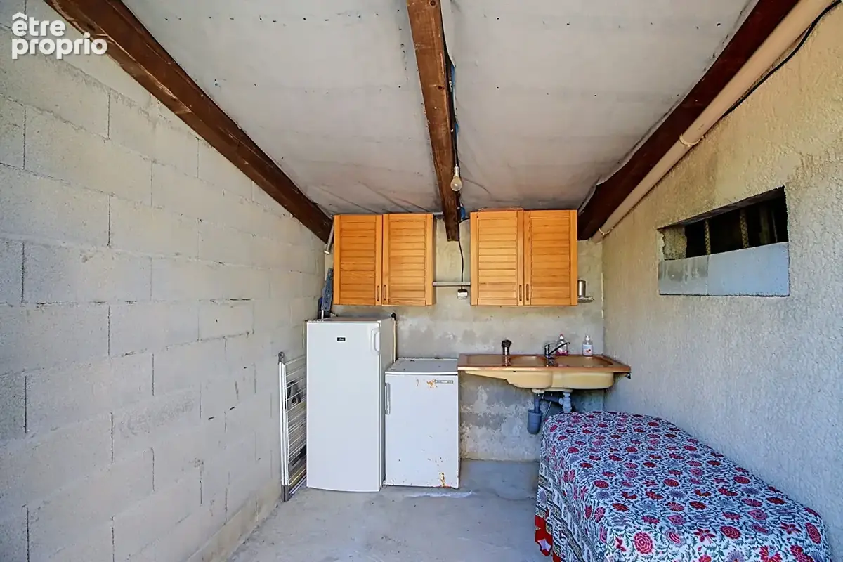 A VENDRE EN EXCLUSIVITÉ !  A SAINT-ANTONIN DU VAR - Maison de plain-pied de 82m² + garage  sur un terrain de 2300 m² - photo 20