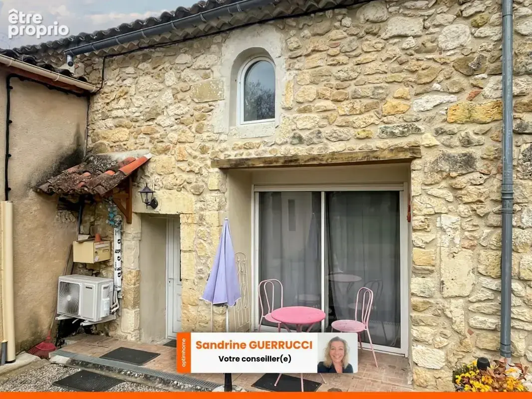 Maison à VALENCE-SUR-BAISE