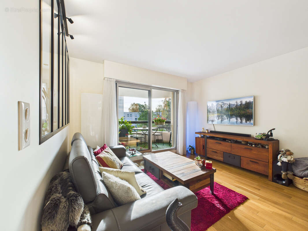 Appartement à SURESNES