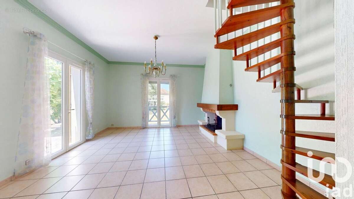 Photo 5 - Maison à BIAS
