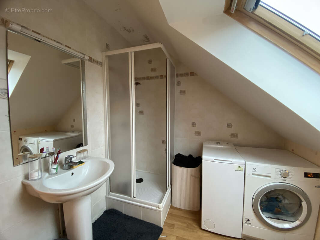 Appartement à JANZE