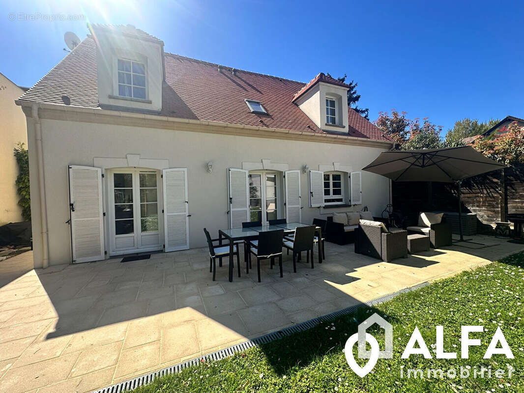 Maison à ENGHIEN-LES-BAINS