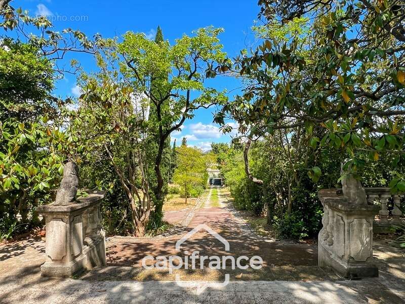 Maison à MARSEILLE-11E