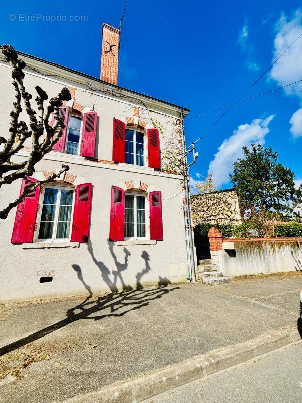 Maison à SELLES-SUR-CHER