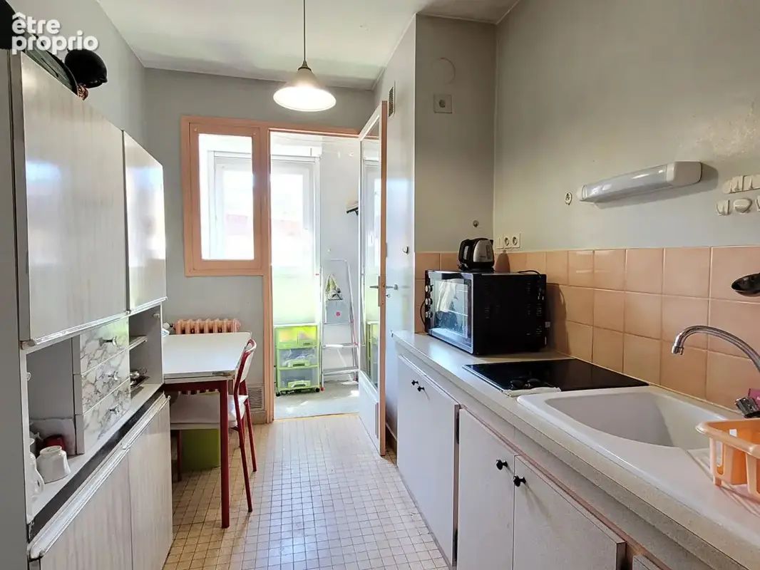 T3 de 60 m² avec ascenseur, secteur recherché Parc Henri Vinay - photo 3