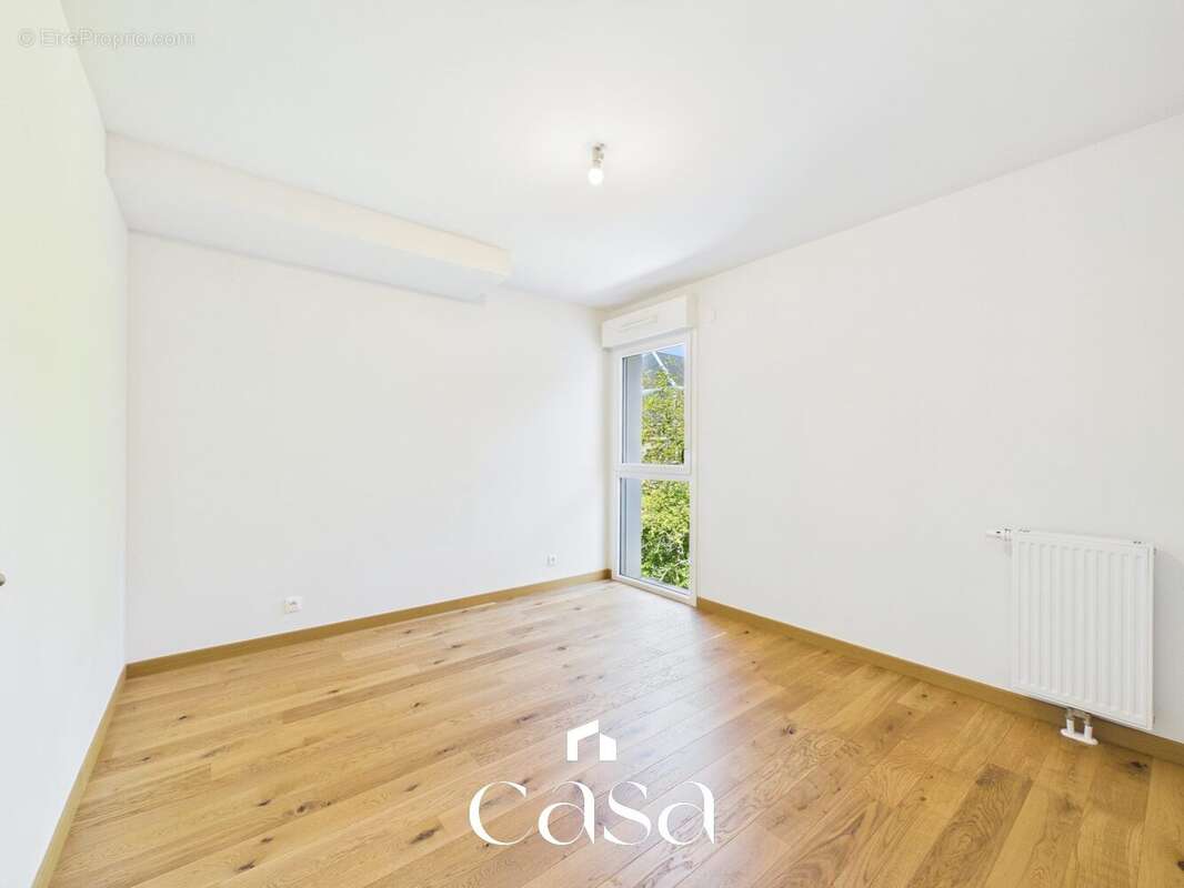 Appartement 64 m² à Caen  - photo 5